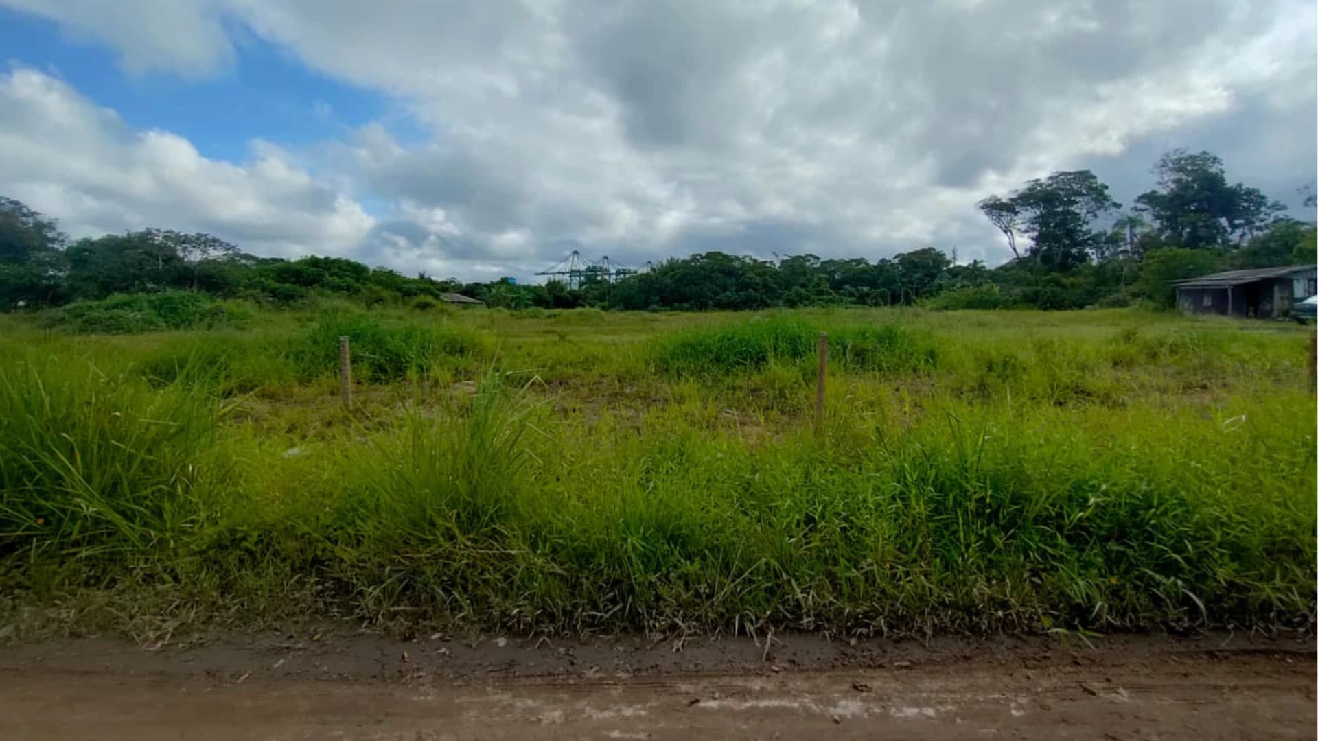 200m do Mar no Baln. Tomazelli – TE 2032