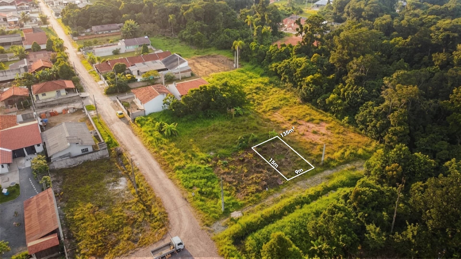TERRENO LIMPO SEM VEGETAÇÃO A 950m DO MAR - RIO GRACIOSO