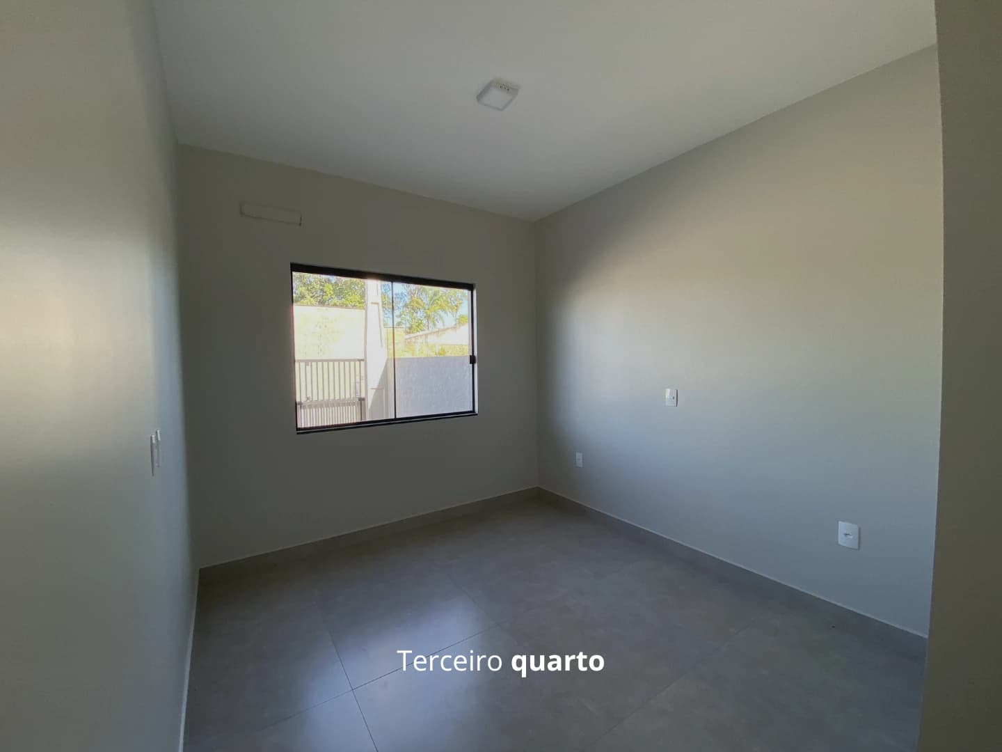 Miniatura 13